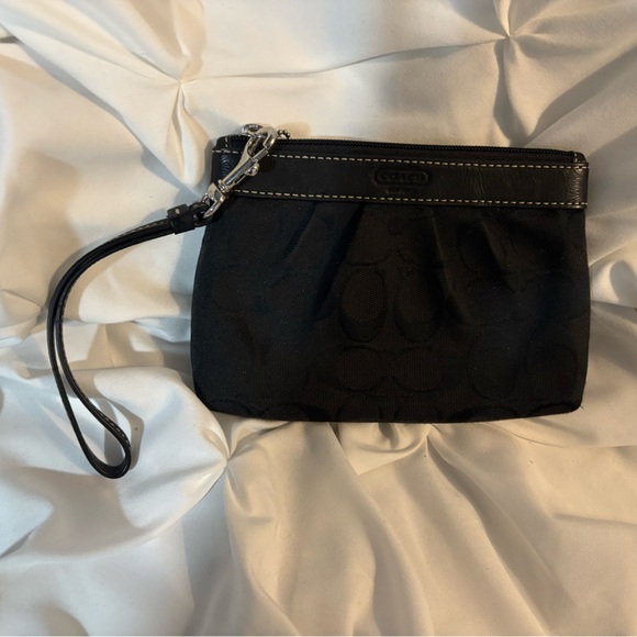 Coach Crossbody Bag Set - Black and Pink - Picture 9 of 16